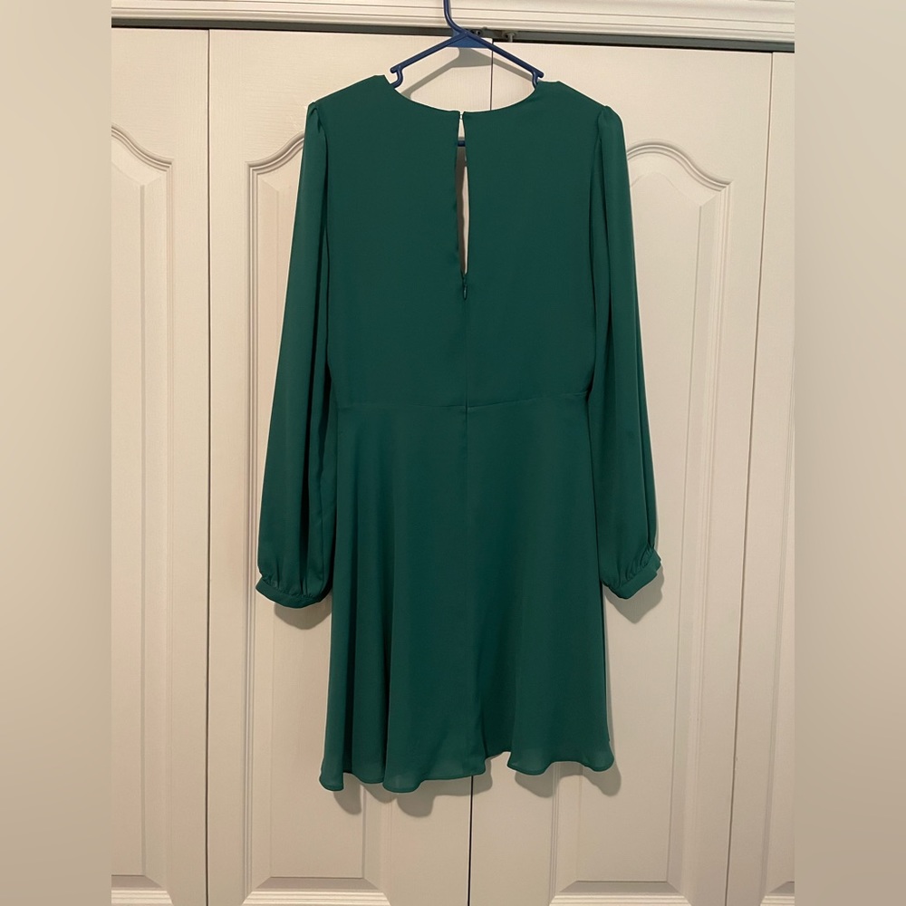 Express Dress - Picture 2 of 3